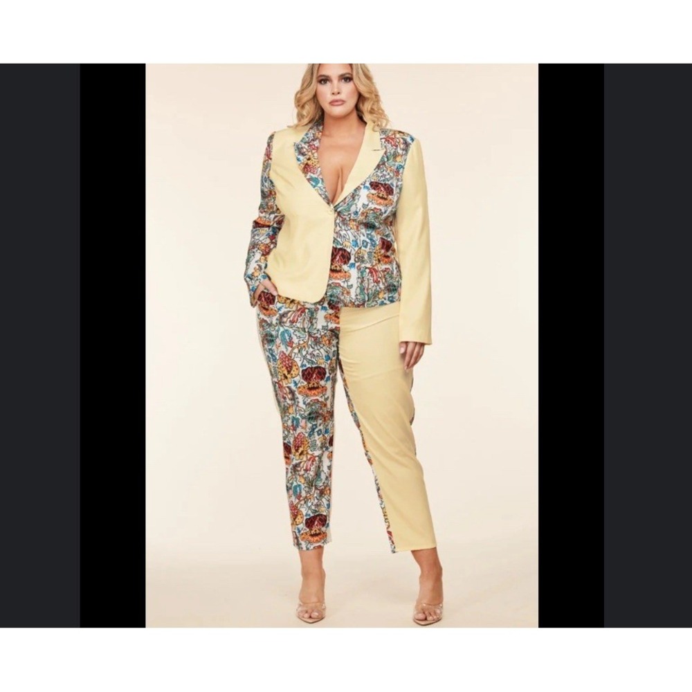 L'Atiste Spring Mixed Media Two Piece Pant Suit Cream Floral Colorful Size 1X